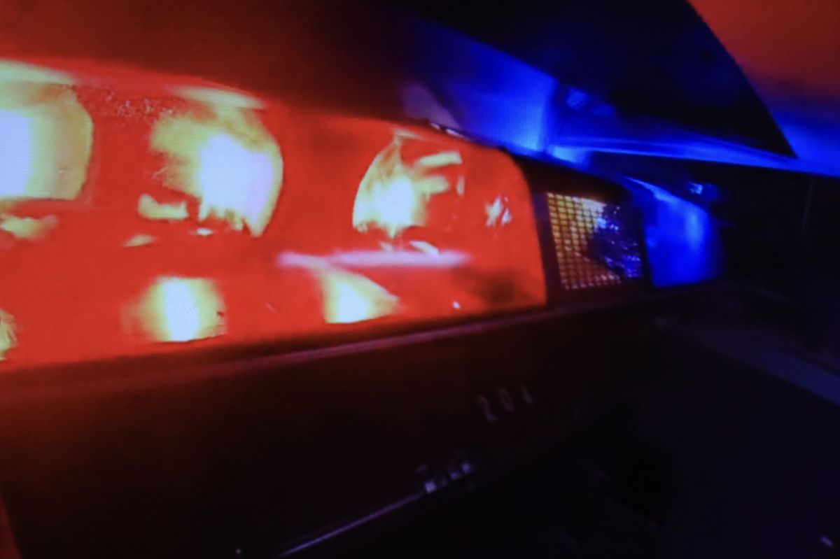 Homem mata irmão com faca e enterra na própria residência