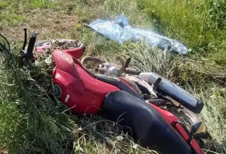 Homem morre após perder controle de motocicleta em rodovia