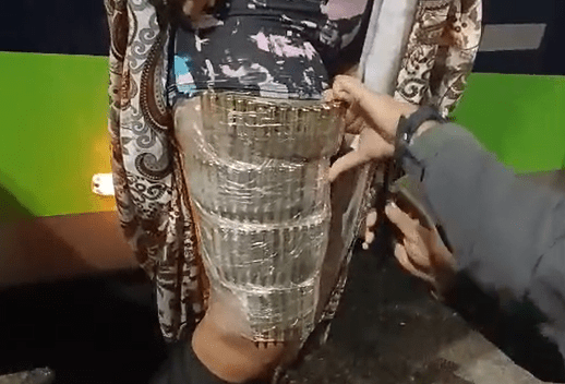 Polícia prende mulher com munições de fuzil escondidas no corpo em SP