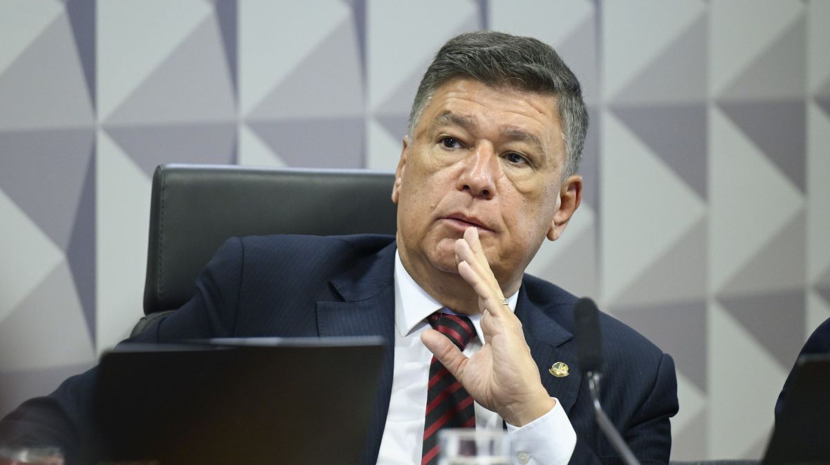Viana rebate Moraes e diz que CPI do INSS não vazou conversas com Vorcaro