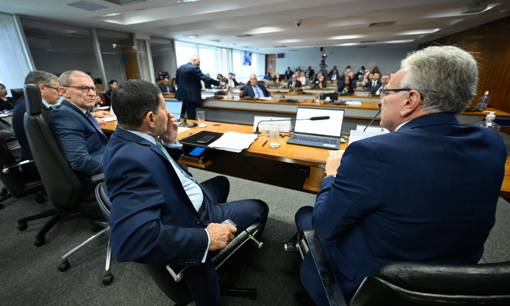 Após manobra de Lula e Alcolumbre, CPI do Crime Organizado rejeita relatório final