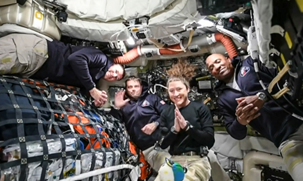 ‘Bem-vindos ao lar’: Nasa divulga vídeo inédito do resgate dos astronautas da missão Artemis II; veja