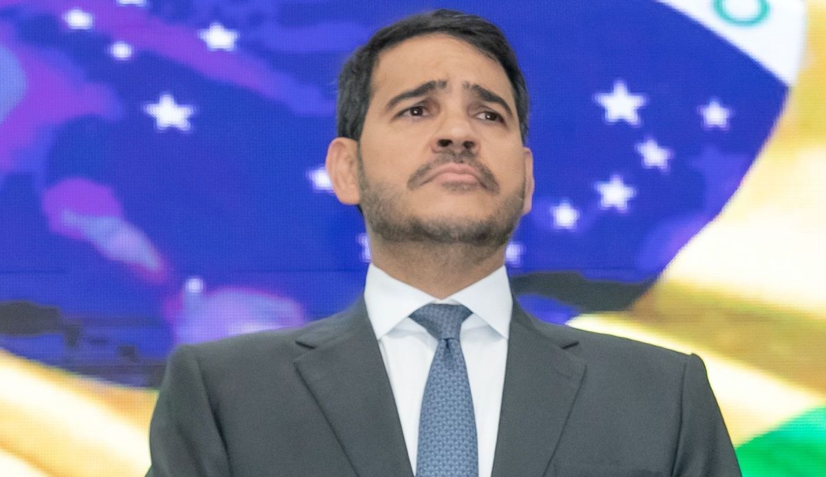 Com sabatina próxima, Jorge Messias intensifica busca de apoio da oposição