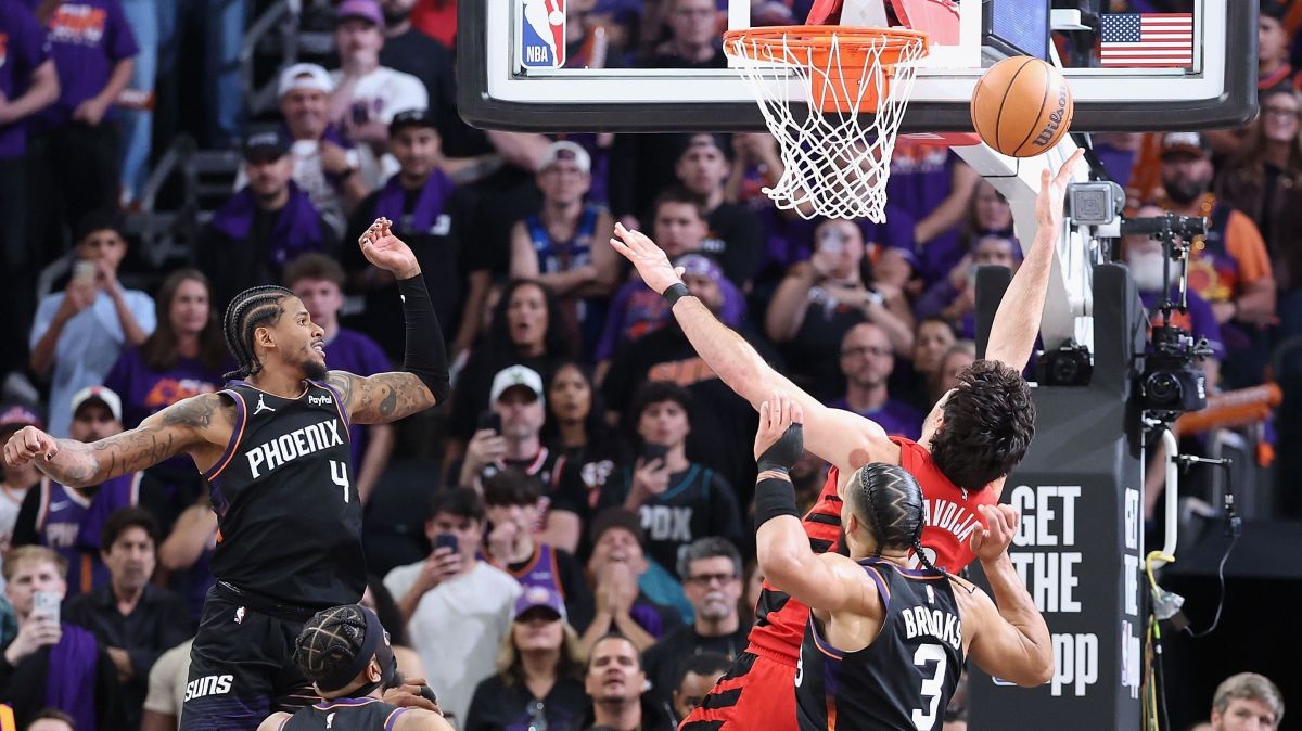 Deni Avdija decide, Blazers viram contra Suns e voltam aos playoffs da NBA