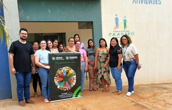 João Paulo do Dinho, viabiliza curso “Beleza Total” em Cristalina