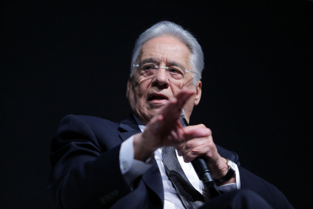 Justiça aceita interdição do ex-presidente FHC após pedido dos filhos