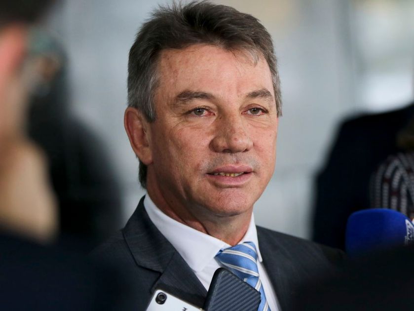 Pedido de vista volta a adiar julgamento de Denarium no TSE