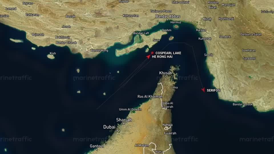 Petroleiros atravessam Ormuz em meio à negociação entre os EUA e o Irã