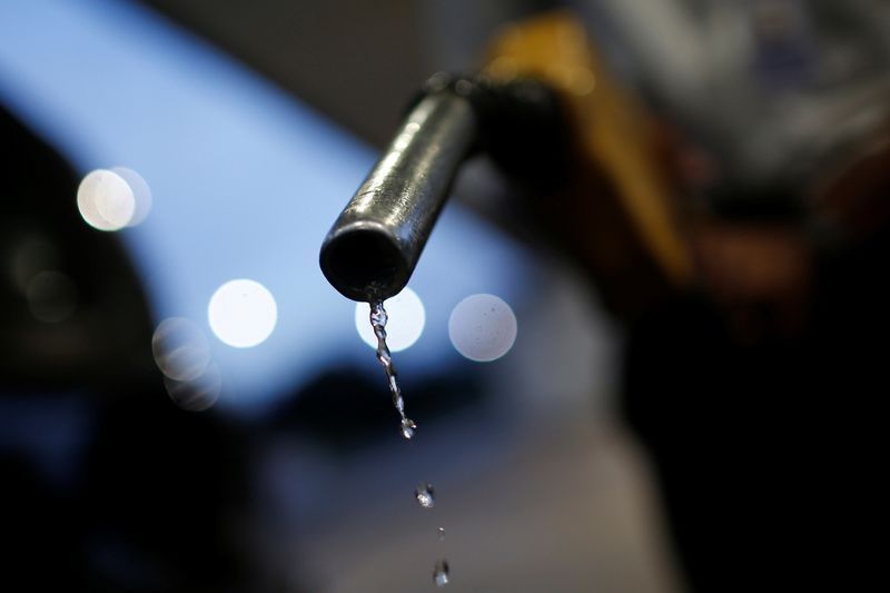 Produtores rurais gastarão R$ 7 bi por alta de diesel, diz economista