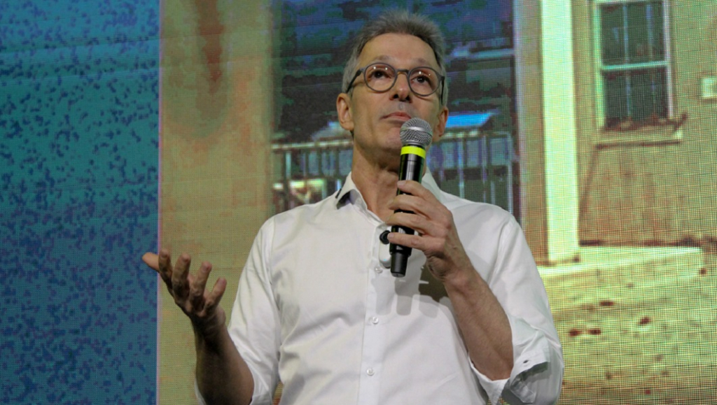 Zema diz que vai obrigar ‘marmanjões’ do Bolsa Família a trabalhar