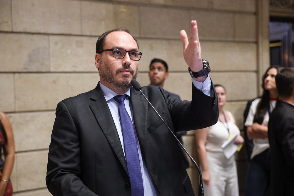 Após visita a Bolsonaro, Carlos diz que PL apoiará Lira e Alfredo Gaspar ao Senado de AL