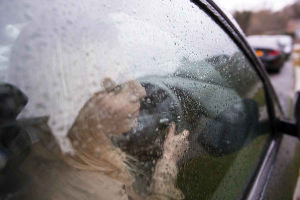 Motor do carro no frio: é preciso esquentar antes de sair?