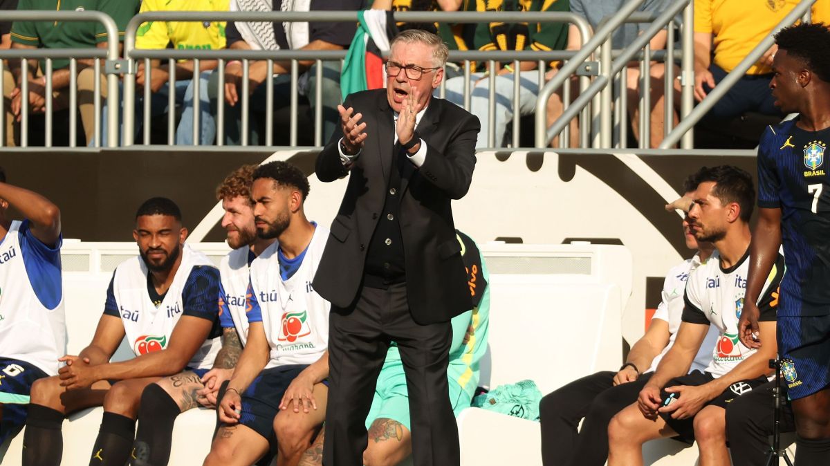 Ancelotti revela já ter time titular para estreia contra Marrocos na Copa