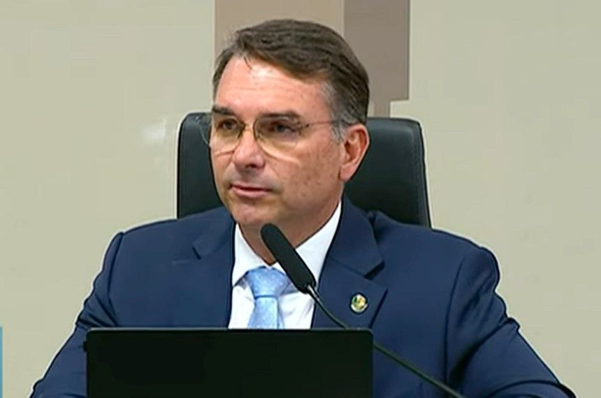 Em carta a Flávio, Rúbio reforça posição dos EUA em defesa do tarifaço