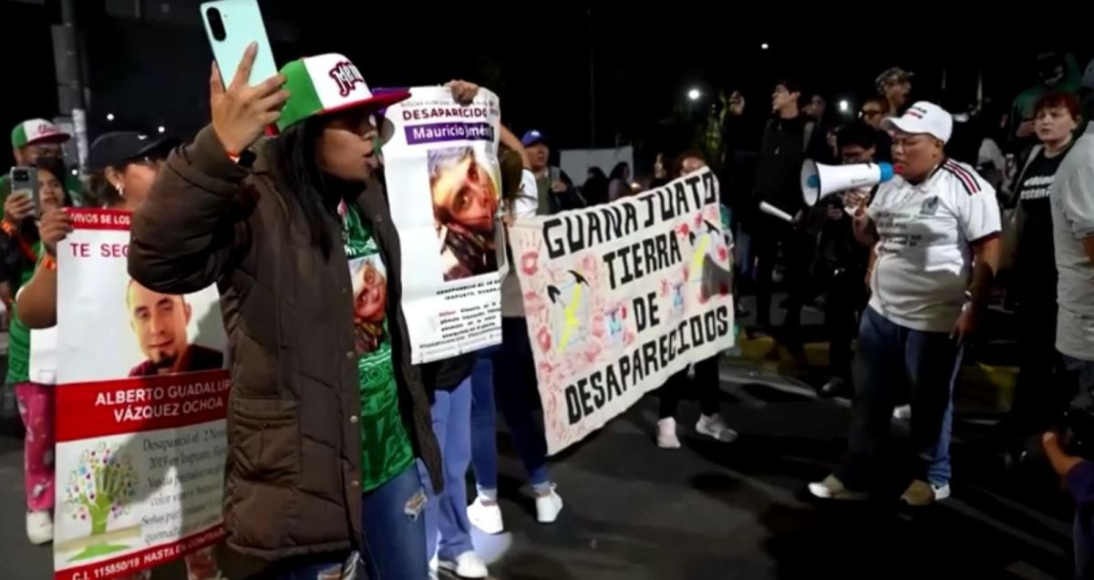 Famílias de desaparecidos protestam no México em meio à abertura da Copa