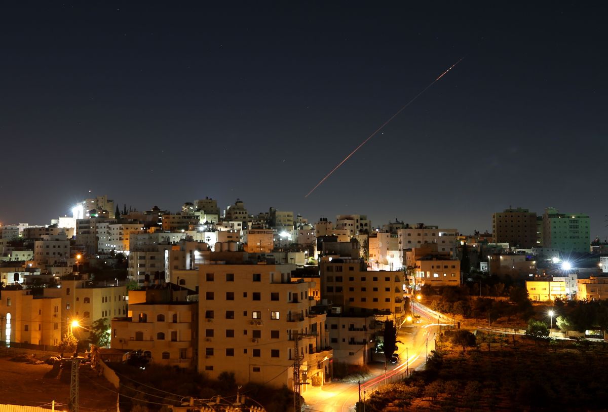 Israel diz ter identificado ataque vindo do Iêmen; sirenes soam em Tel Aviv