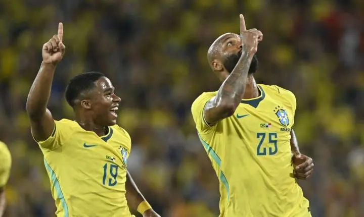 Ancelotti elogia Igor Thiago e abre jogo sobre disputa no ataque da Seleção