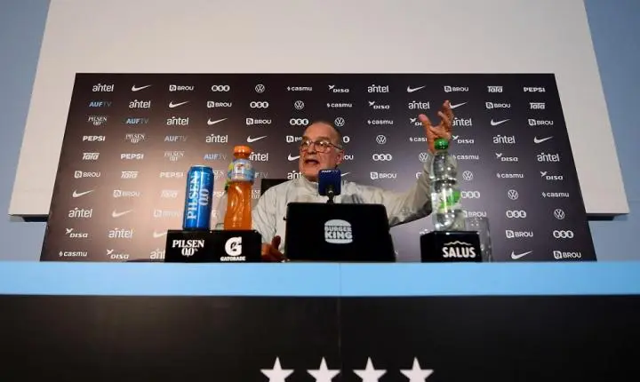 Com Arrascaeta e Piquerez, Bielsa anuncia convocados do Uruguai para a Copa