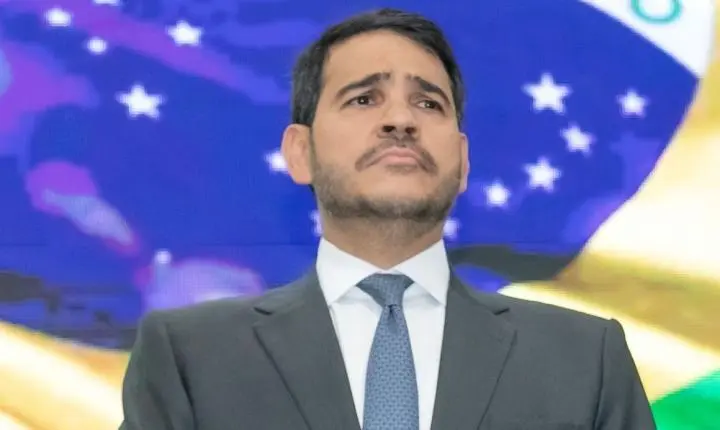 Com sabatina próxima, Jorge Messias intensifica busca de apoio da oposição