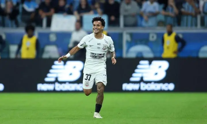 Corinthians domina o Grêmio e vai para a pausa da Copa na parte de cima da tabela