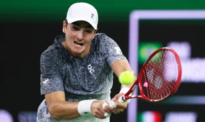 Fonseca celebra vitória sobre algoz e exalta preparação: ‘Dois ou três dias para me adaptar’