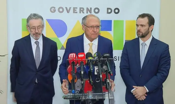 Governo anuncia R$ 14 bilhões em crédito para compra de máquinas agrícolas