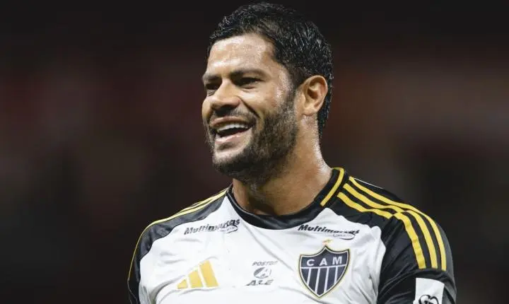 Hulk é cortado de Atlético-MG x Flamengo após sondagem de outro clube
