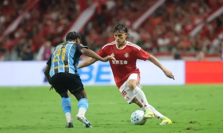 Inter e Grêmio empatam sem gols em jogo truncado pelo Brasileirão