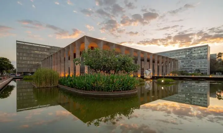 Itamaraty diz que governo Trump não seguiu ‘boa prática’ na saída de delegado da PF dos EUA