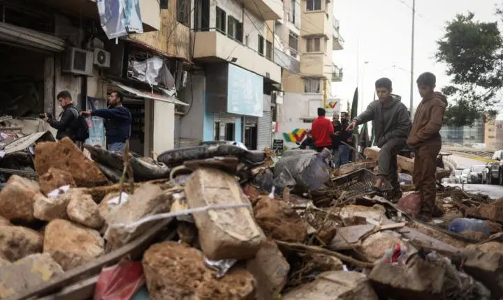 Líbano registra dezenas de mortes enquanto Israel intensifica ataques