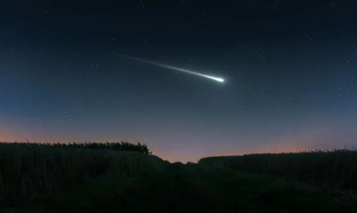 Meteoro explode e causa forte estrondo em Massachusetts; escute