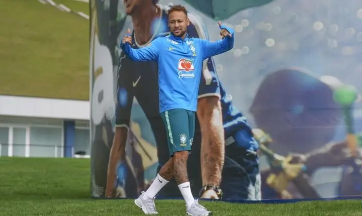 Neymar tem seu nome cantado pela torcida antes de Brasil x Panamá