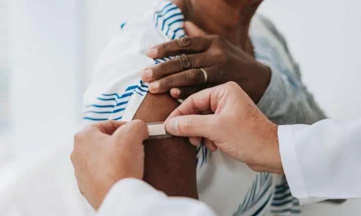 Pesquisa revela queda de 21,5% na vacinação após pandemia de Covid-19