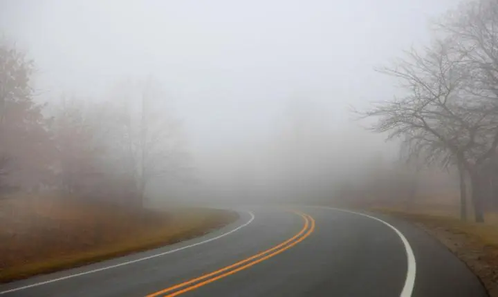 Por que esquentar o carro de manhã no frio virou desperdício de tempo e dinheiro