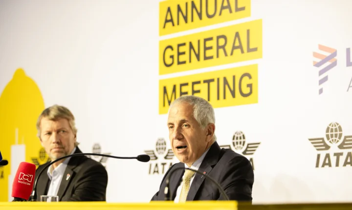 Rio recebe maior encontro da aviação mundial após 27 anos