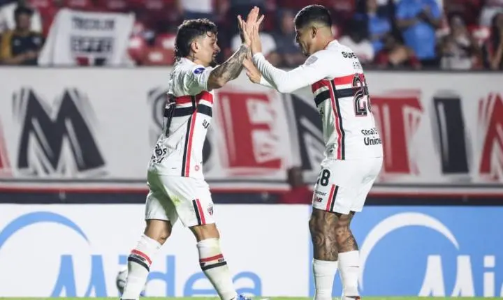 São Paulo vence Boston River, garante 1º lugar e avança para às oitavas da Sul-Americana